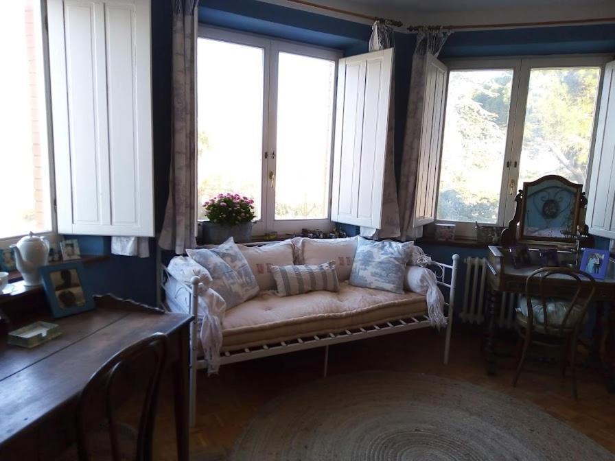 B&B La Gallinella Rossa Baschi Экстерьер фото